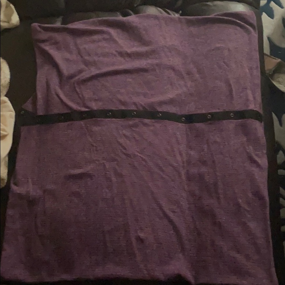 2 lulu lemon scarves, like new